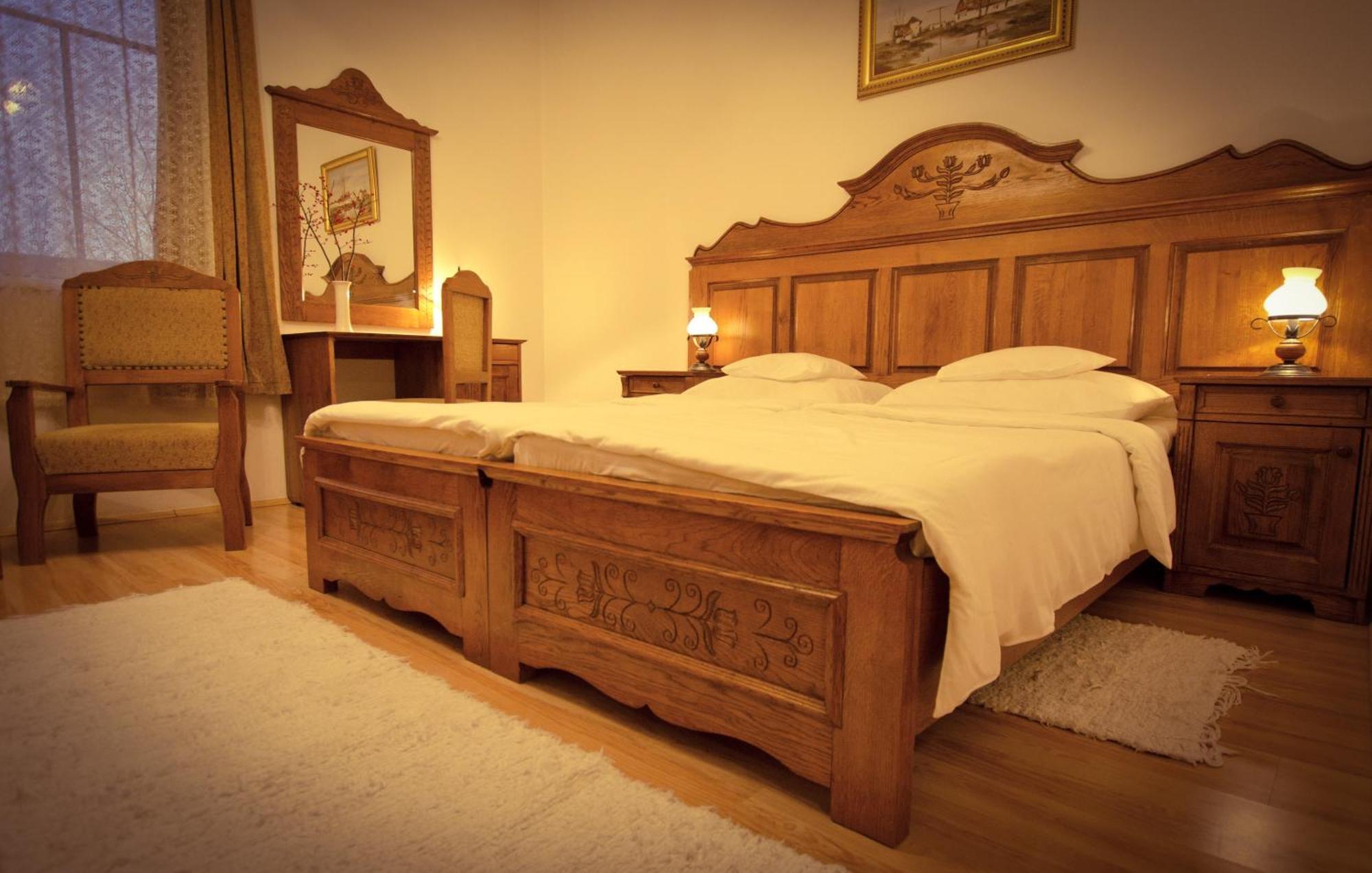 Hotel Kemencés Csárda és Panzió à Hajdúszoboszló Extérieur photo